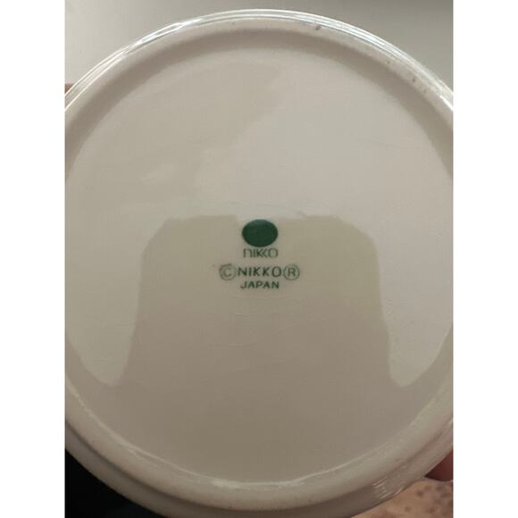 Nikko Japan Vtg Porcelain Happy Holidays Christmas Tree Trinket Box bon bon 4" - Picture 9 of 10